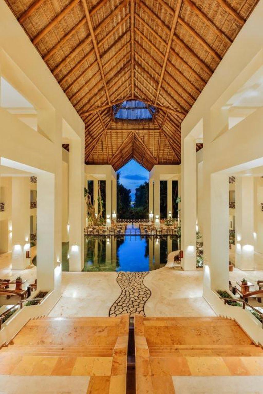 ออคซิเดนตัล แอท ชกาเรต เดสติเนชั่น - ออล อินคลูซีฟ Hotel ปลายาเดลการ์เมน ภายนอก รูปภาพ Lobby